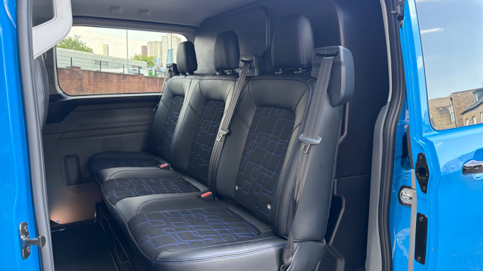 Ford Transit Custom 320 L1 Petrol Fwd 2.5 PHEV 232ps H1 Double Cab Van MS-RT Auto - Image 14